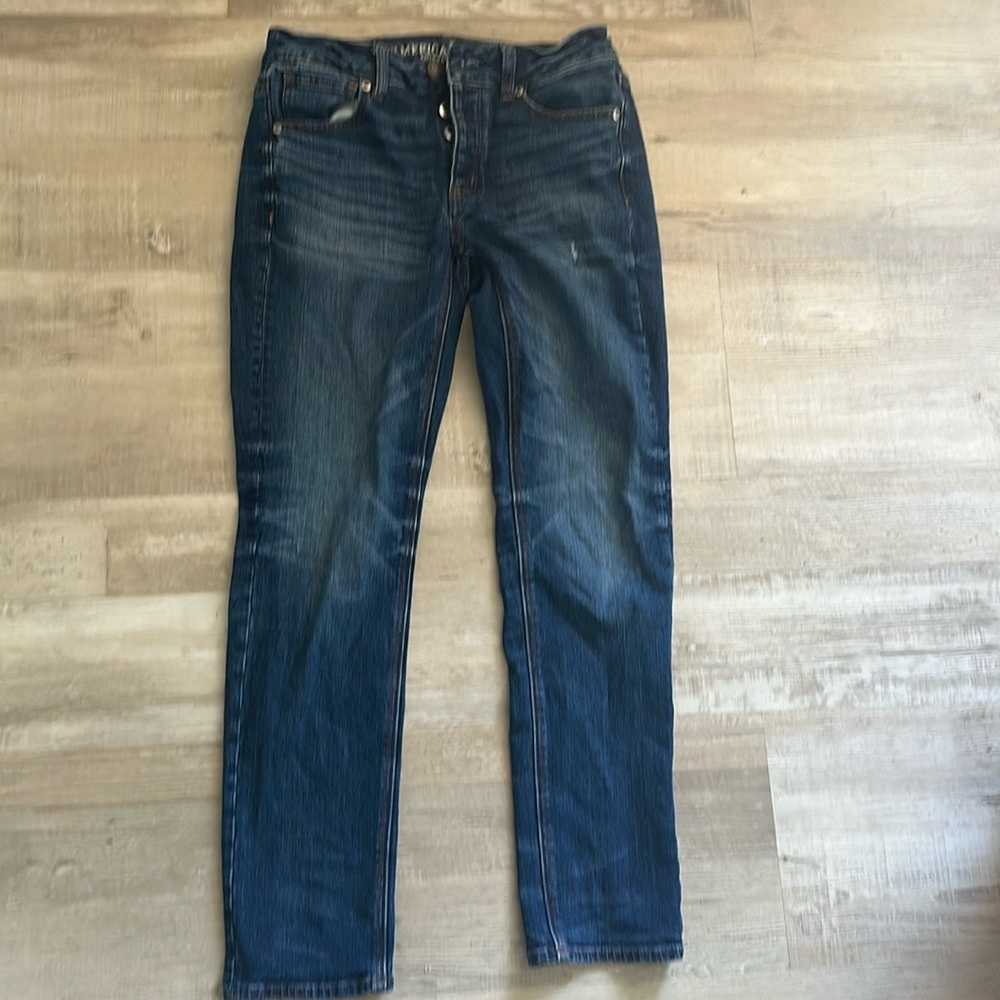 American Eagle Tomgirl jeans